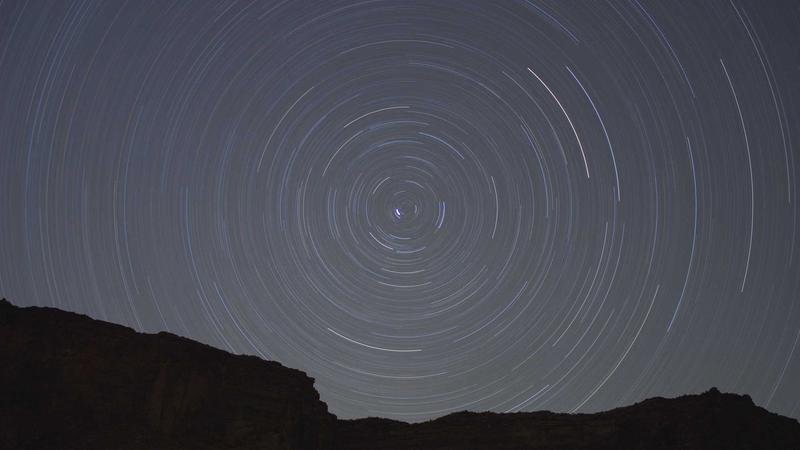 天空竞技场职业深度解析：技能连招与加点推荐